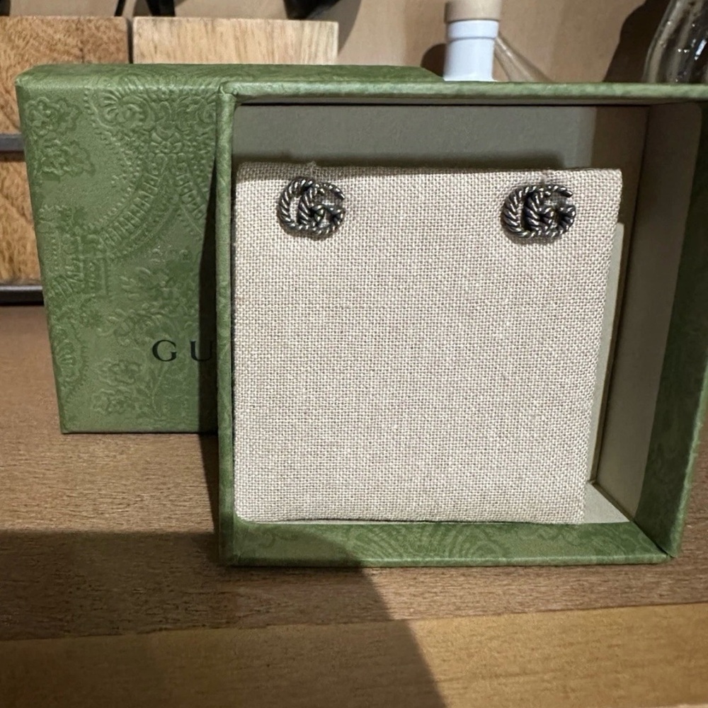 AUTHENTIC SILVER GUCCI GG EARRINGS